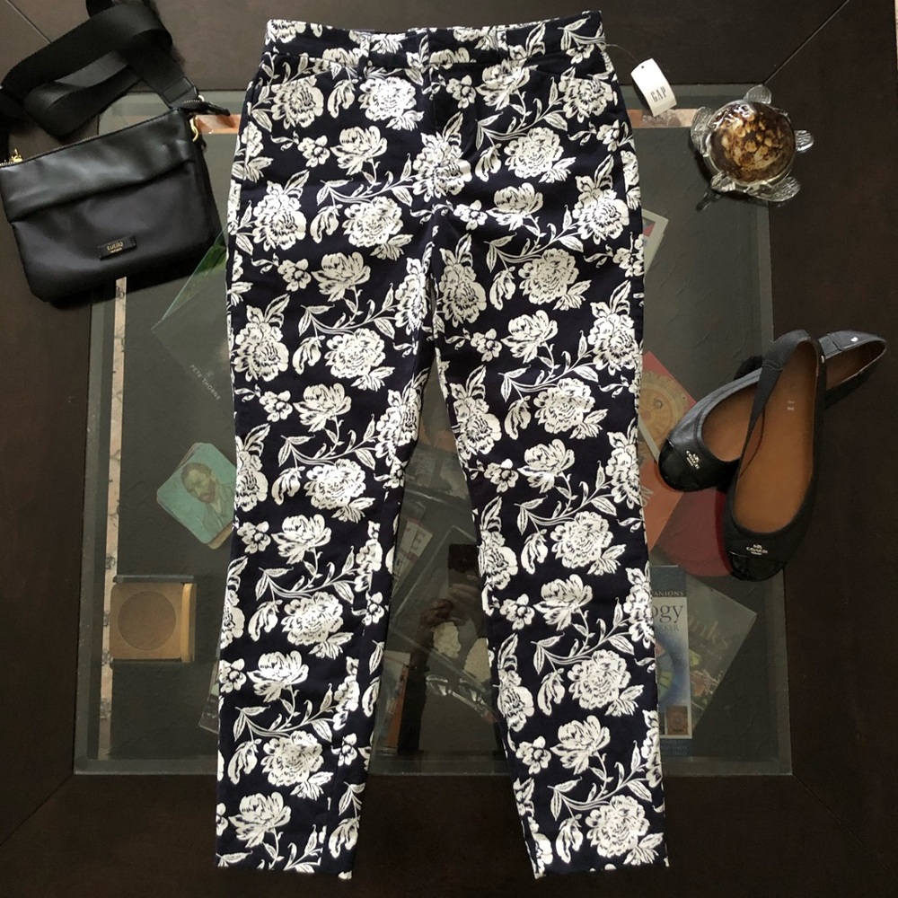 NWT🌟 GAP Cropped Ankle Skinny White Black Dark Navy Floral Length Pants 6 Small
